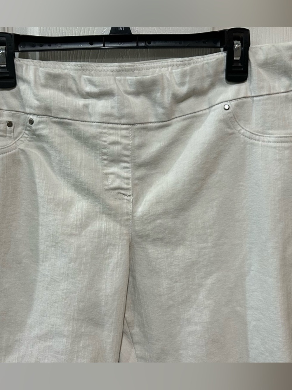 Ruby Rd. White Denim jeans. Pull on style . No rips, no stains, no pilling . 14